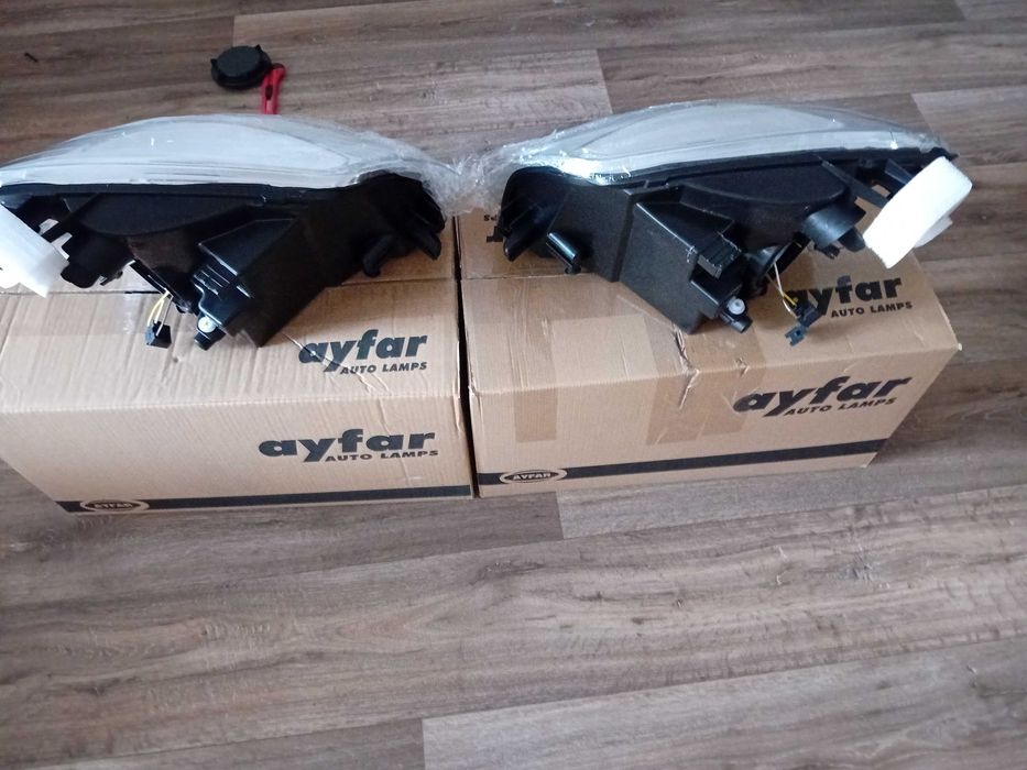 Фар Ситроен Берлинго НОВ