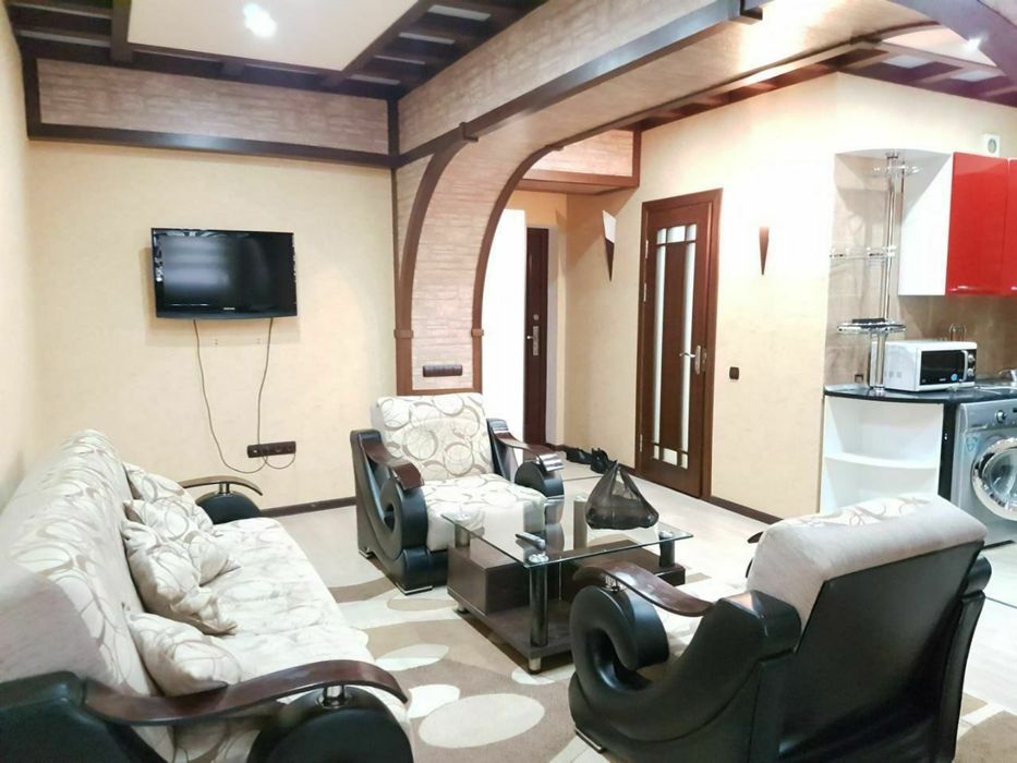 Сдается 1в2 ком Метро Ойбек. Корейская Посольство