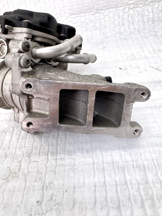 Clapeta EGR noua 04L128063A 04L128059AA VW Passat Golf 2.0 TDI