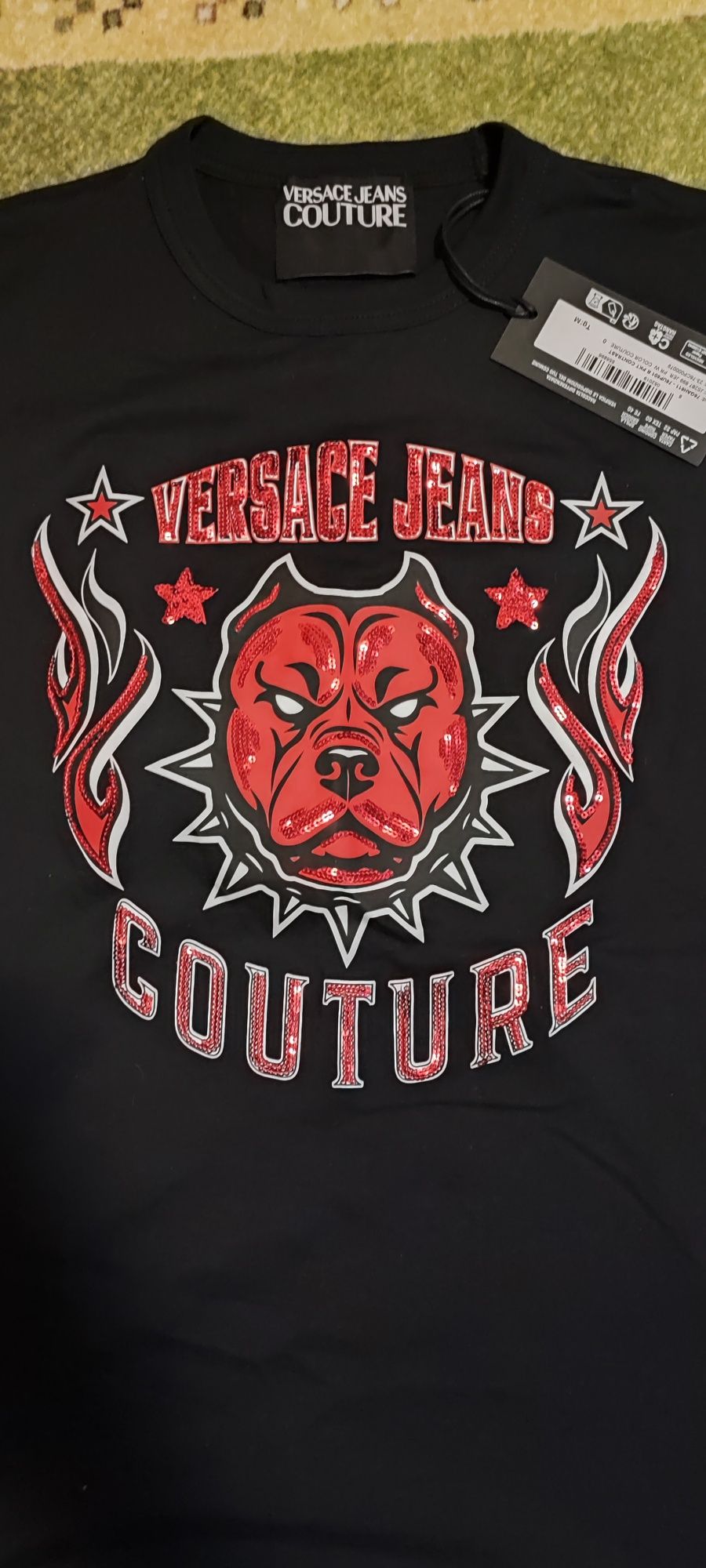 Ofertaa Tricou VERSACE original colectia noua M,L pe negru si alb