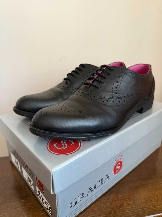 Дамски обувки от естествена кожа