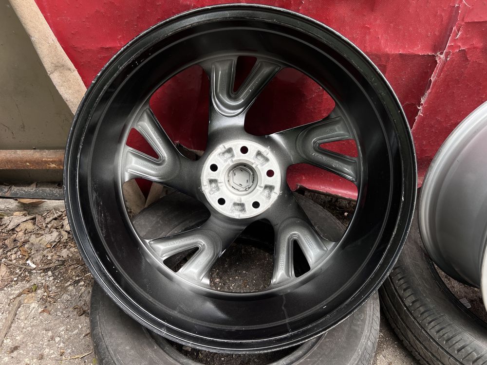 Джанти за Рено Сценик Renault Scenik 20” 5x114,3 6.5j ET33