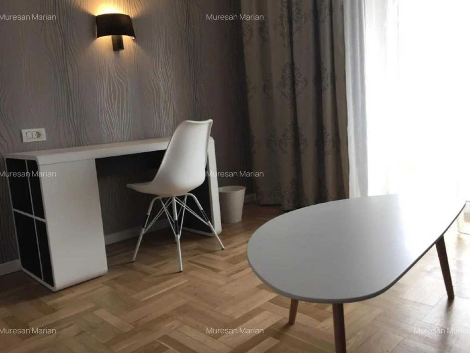 Apartament de închiriat 140mp