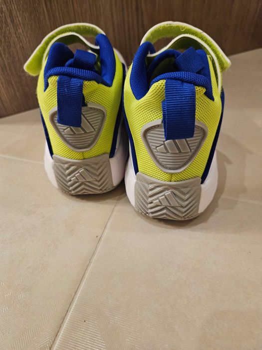 Детски кецове nike размер 33,5/ стелка 20,5 см.