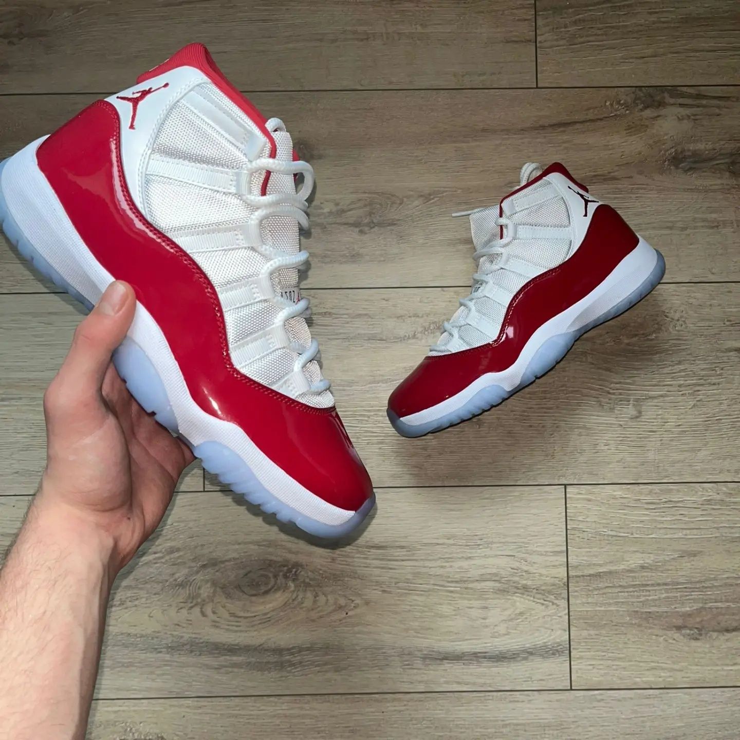 Jordan 11 Cherry