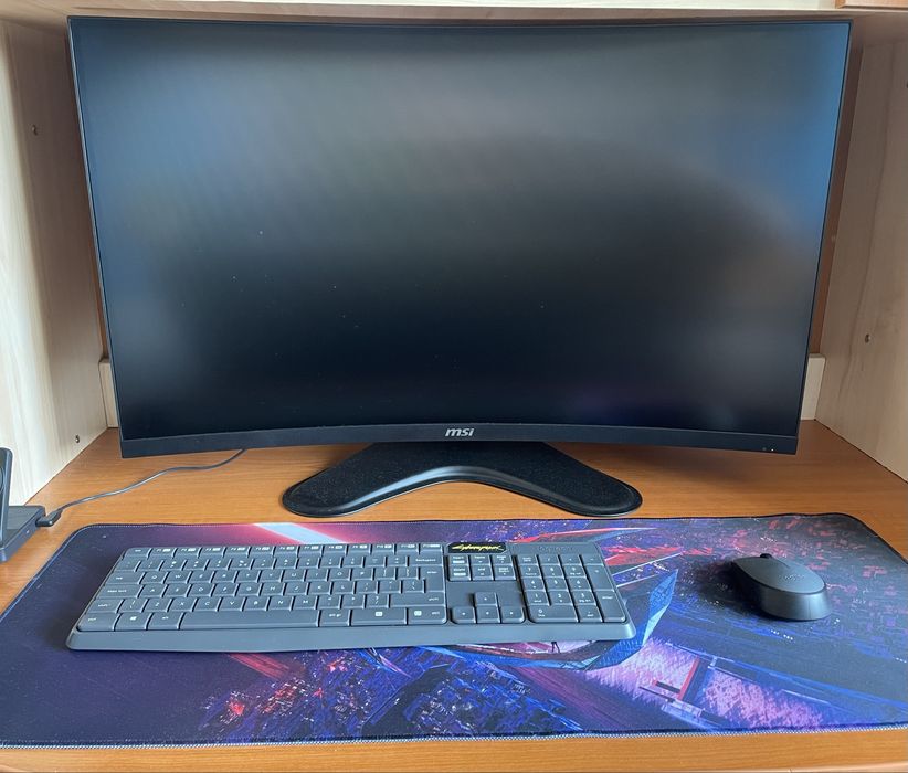 Xbox series X + monitor + casti + mous/tast + dock incarcare si ventil