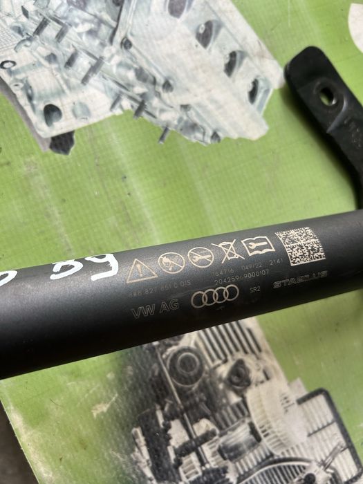 Amortizor electric dreapta  haion Audi A5 B9 2021