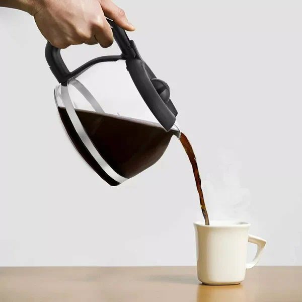 Кофеварка Kitfort КТ-738, капельная, 700Вт, автоподогрев