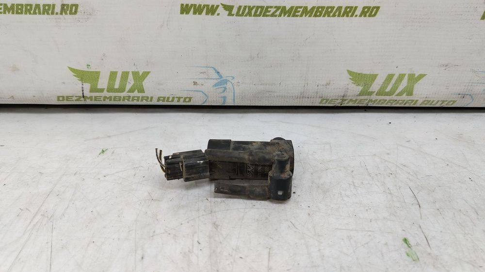 Pompa vas lichid parbriz 1s71-17k624-fe Volvo V50 1 [2003 - 2011]