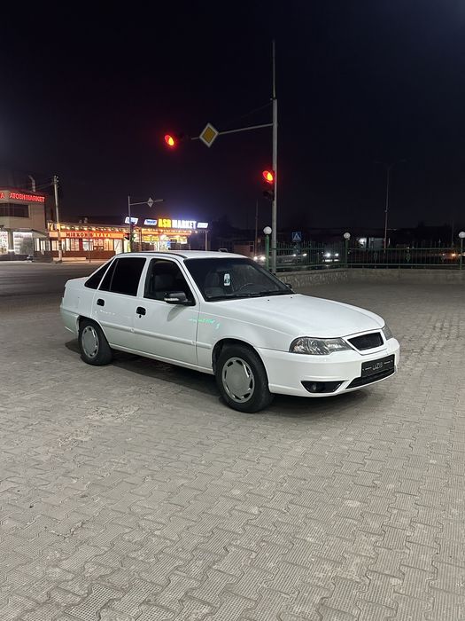 Neksiya 2013 luks kandsaner metan 4+