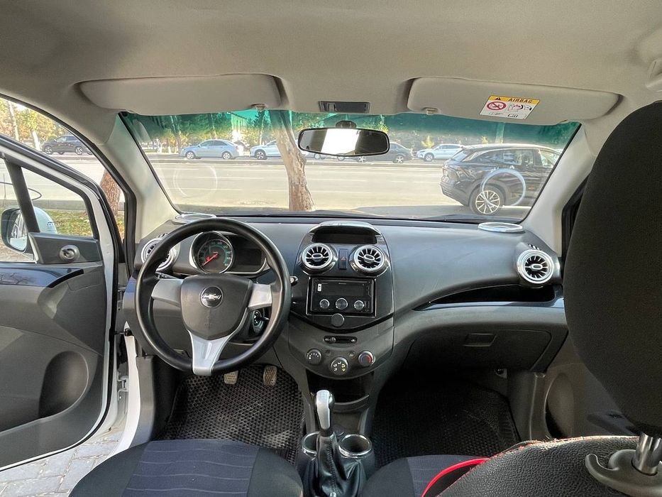 Продаётся автомобиль Спарк