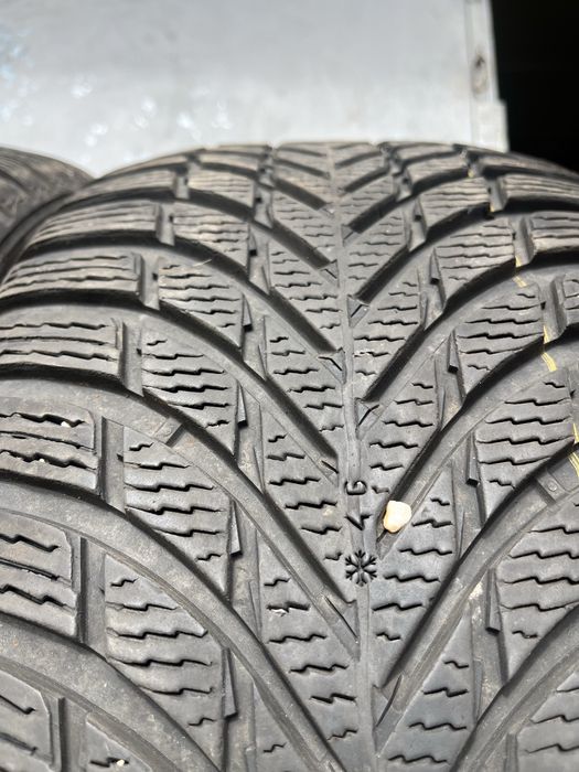 2 бр. зимни гуми 255/45/19 Nokian SUV DOT 5023 7 mm