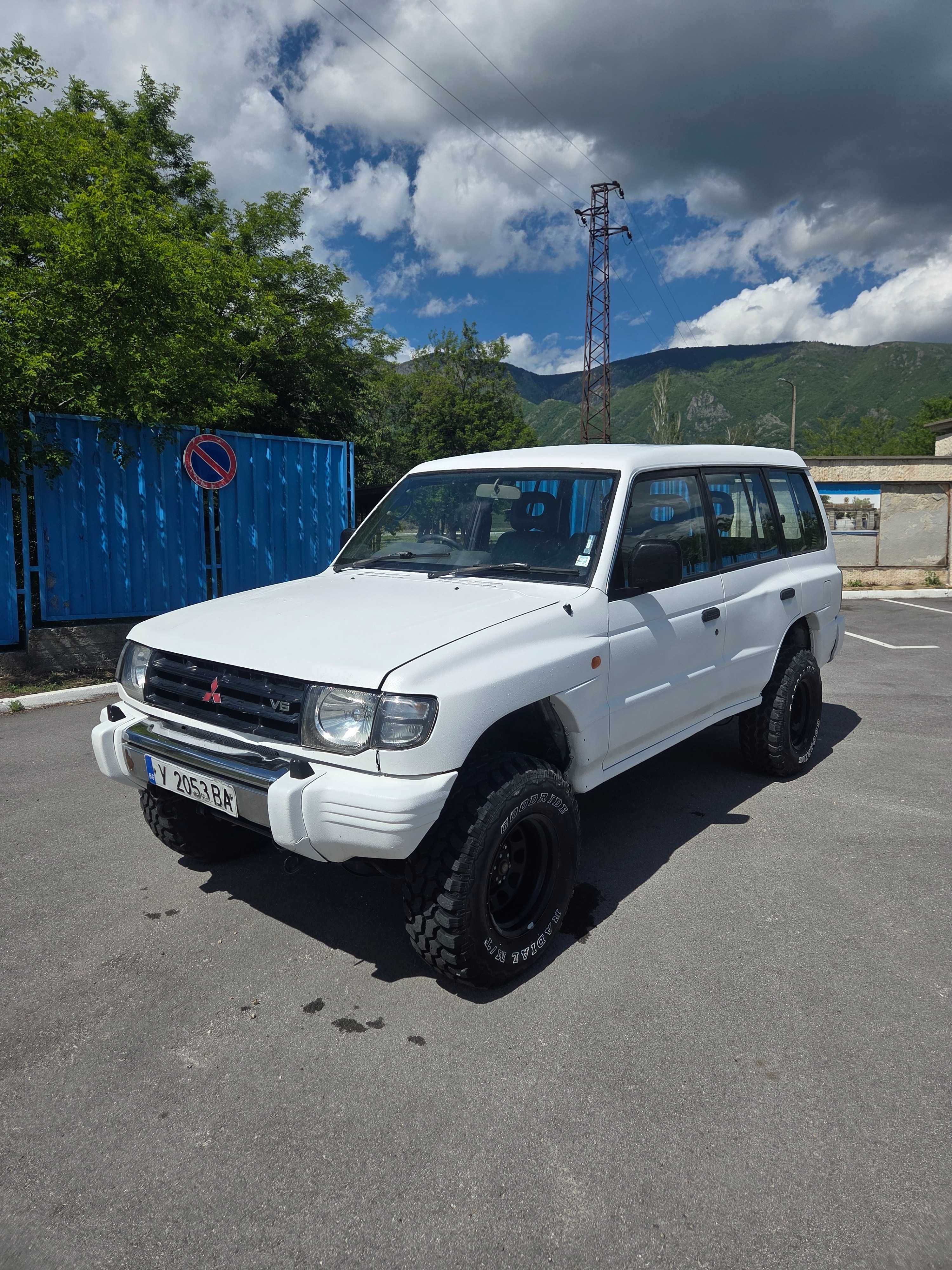 Mitsubishi pajero 3.0 бензин-газ 177к.с 1997г