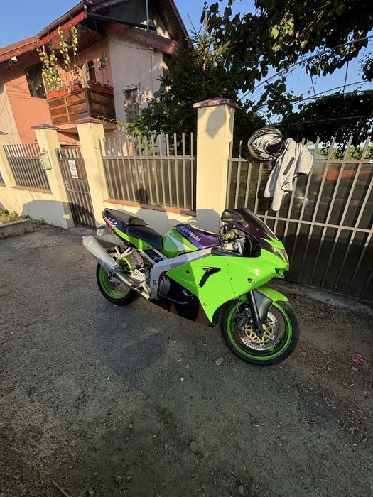 Kawasaki Zx6r 1998
