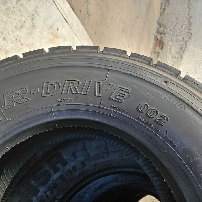 2 гуми 265/70R17.5 Bridgestone R-Drive 002 138/136M 14PR M+S DOT2021