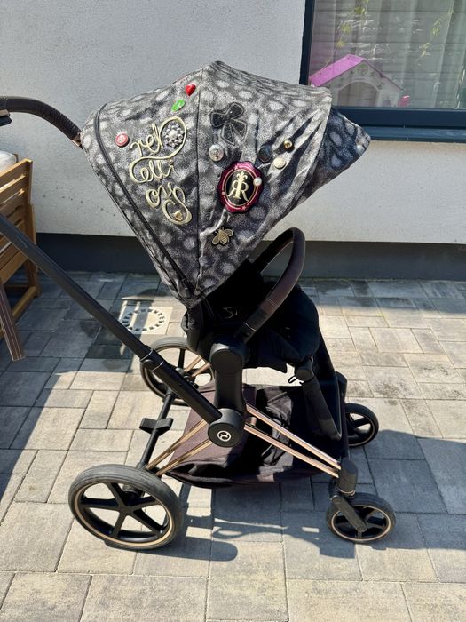 Cybex priam rebellious + scoica