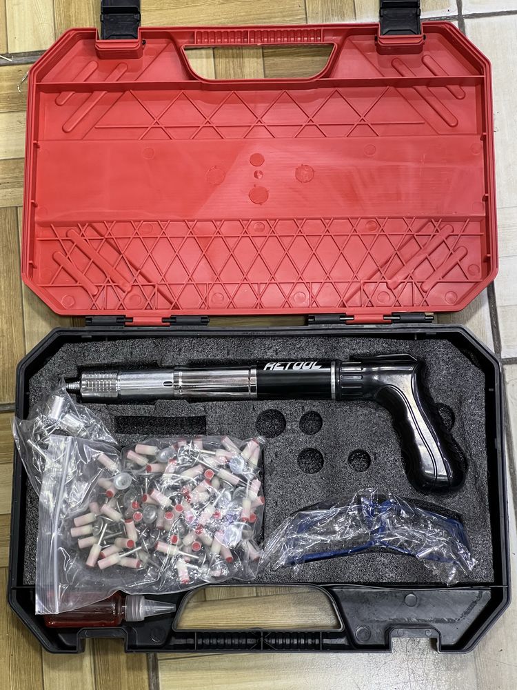 Dubl pistolet poruxli
