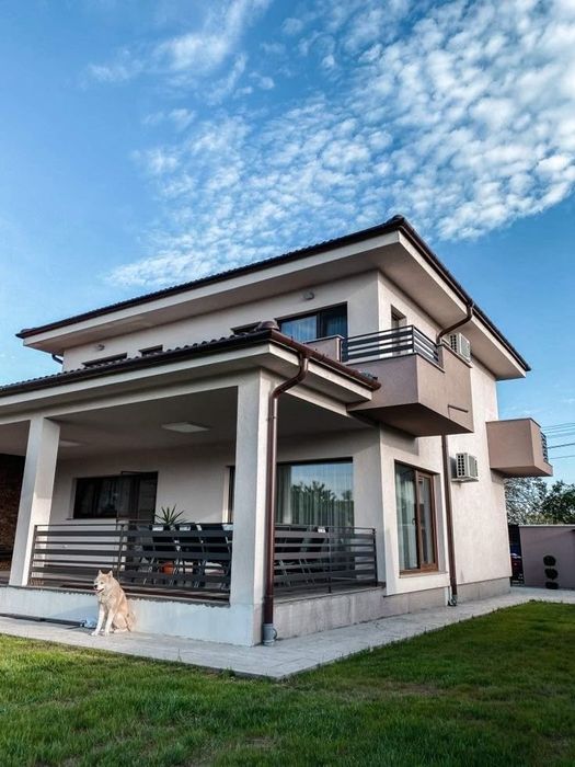 Вила под наем