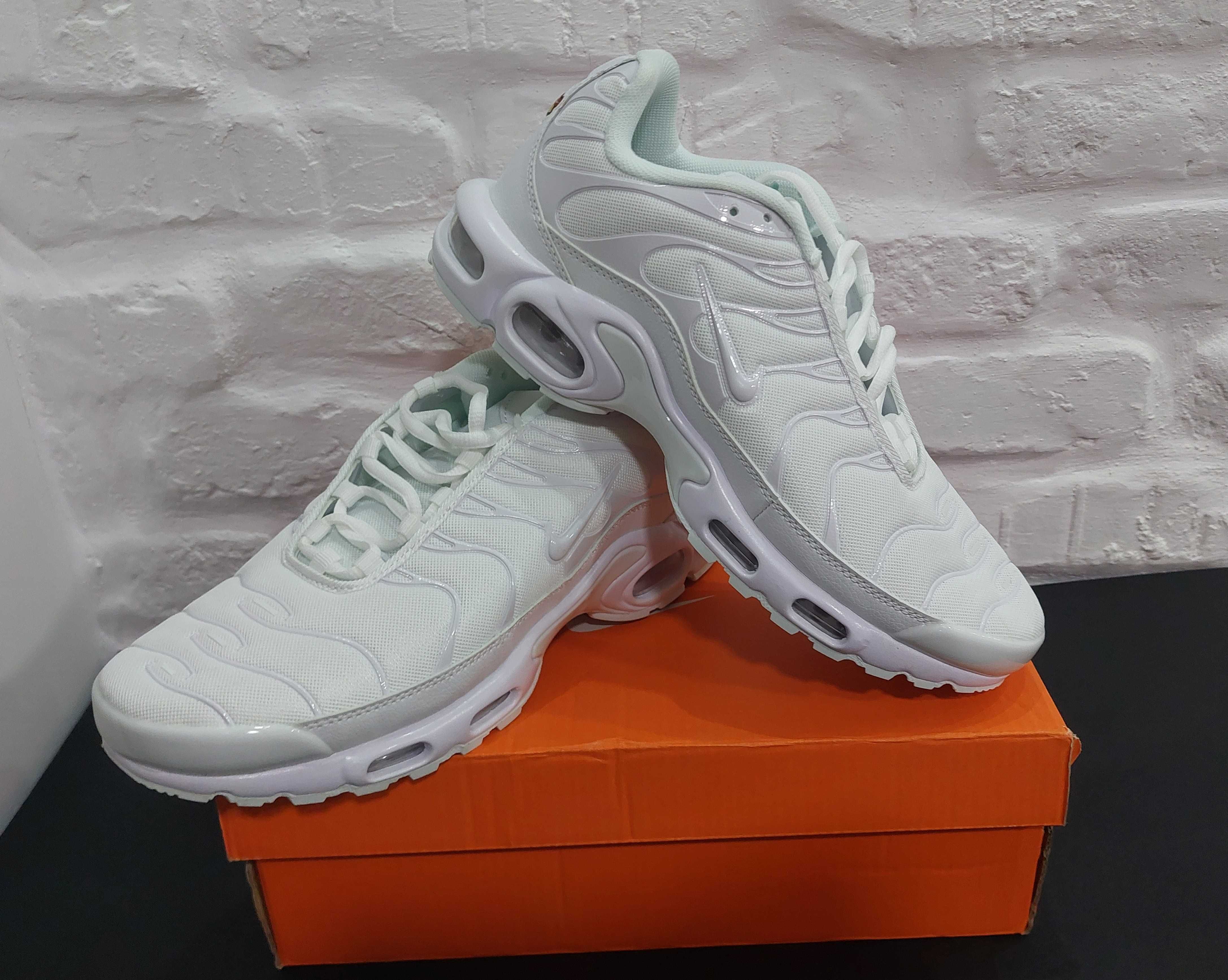 Nike Air Max Plus Tn - Triple White/All white EU 44