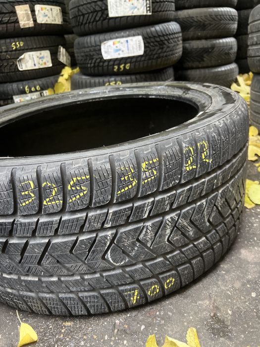 325 35 22 Pirelli Scorpion Winter / Vulcanizare Non Stop