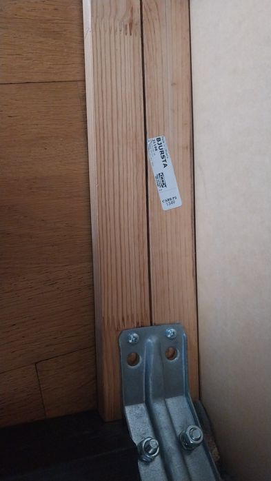 Masa extensibila de 12 persoane cu 5 scaune IKEA