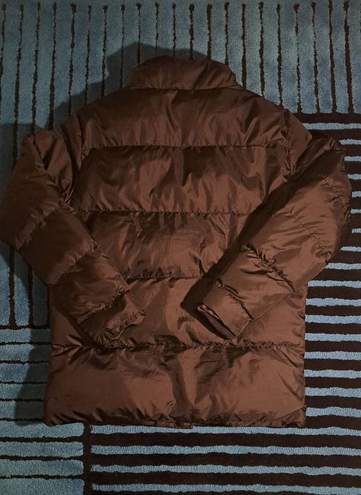 Vând geaca Tommy Hilfiger mărimea M