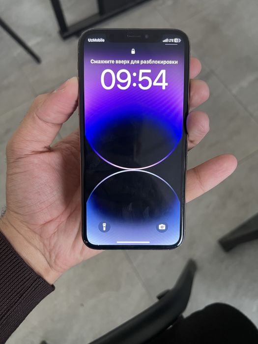 iPhone XS емкост 57 памят 64