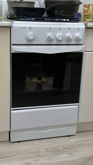 Продам газплиту срочно