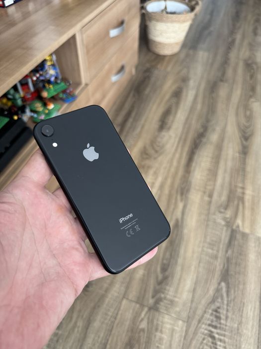 iPhone Xr black, memorie 64Gb, baterie 89%, husa, frumos