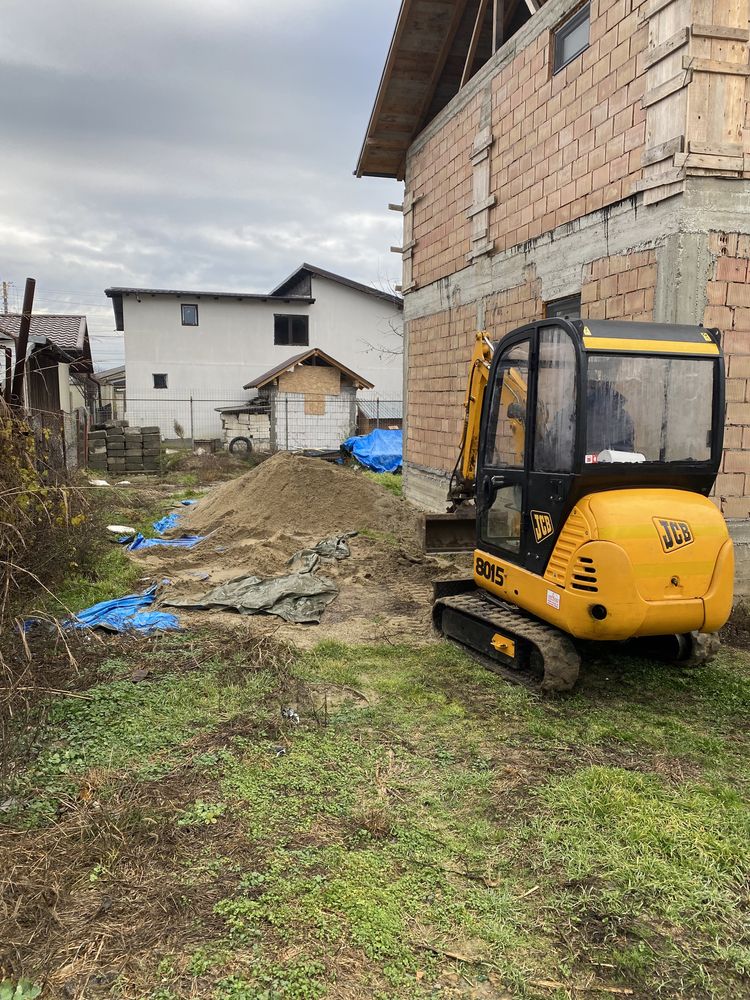 Inchiriez excavator jcb-bobcat santuri fose fundatii