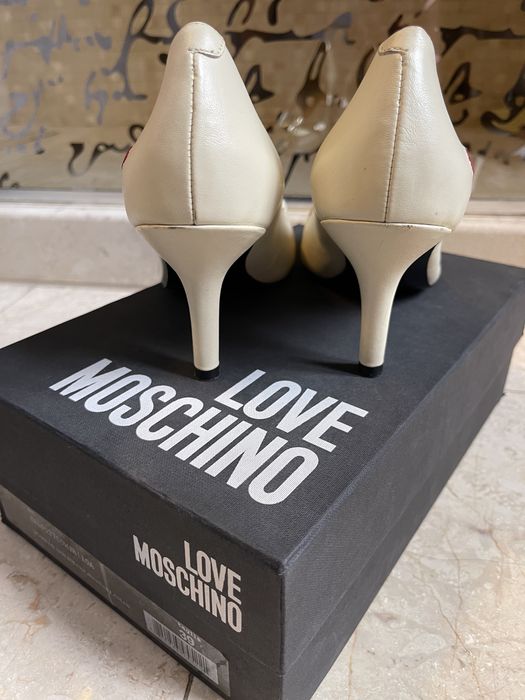 Pantofi Moschino