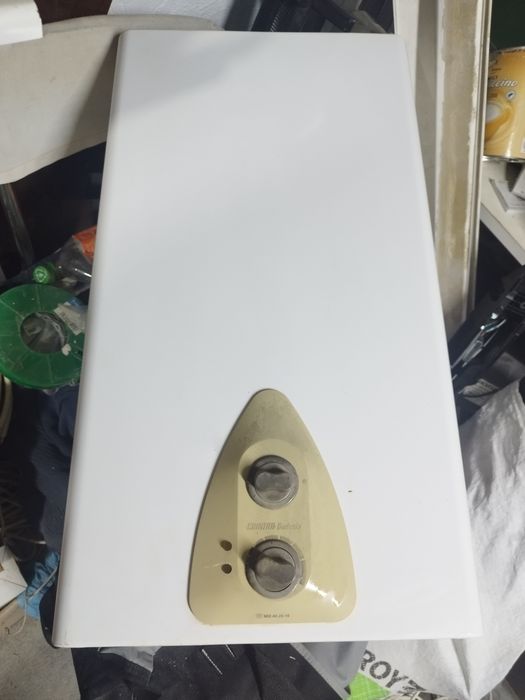 Incalzitor de apa pe butelie