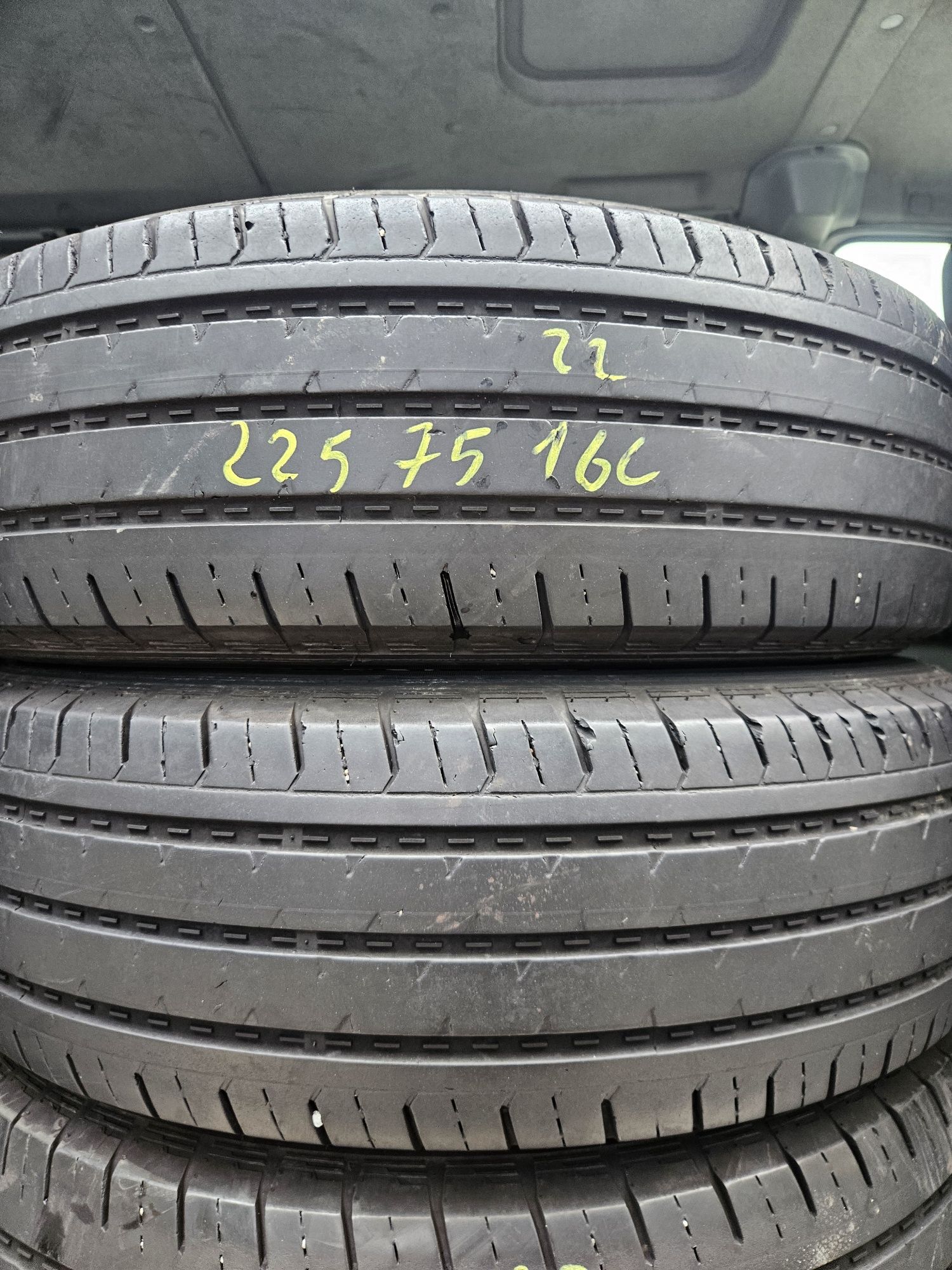 Гуми 225/75/16С дот22