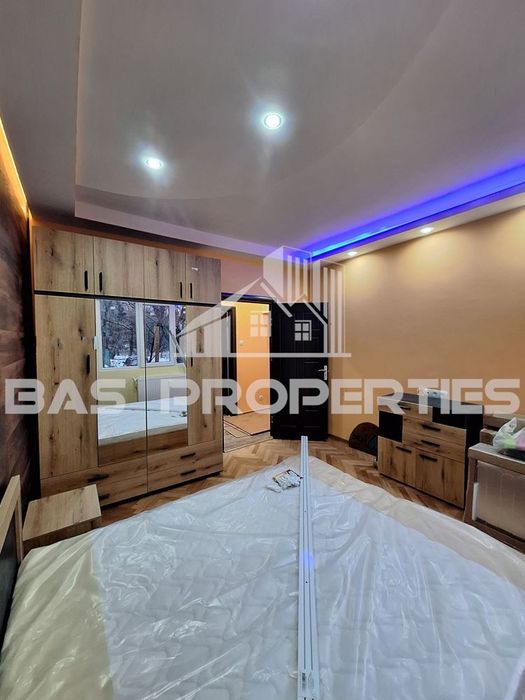Продава се Тристаен апартамент в София, Свобода - 57 кв.м за 2683 €/кв.м - Снимка #5