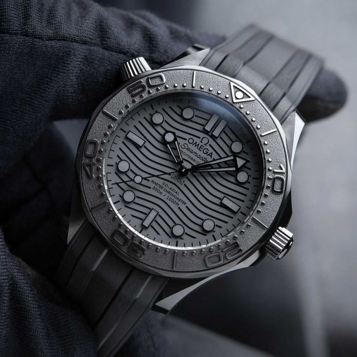 Часовник Omega Seamaster Diver 300M Full Black - Чисто Нов