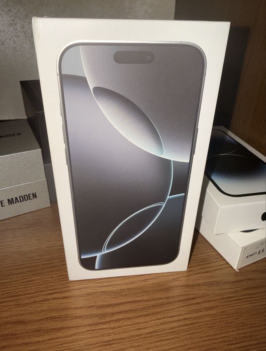 Iphone 16 Pro Max 256 GB White