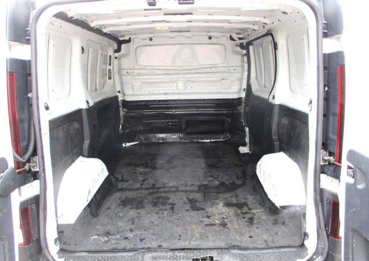 Opel Vivaro НА ЧАСТИ 3 броя