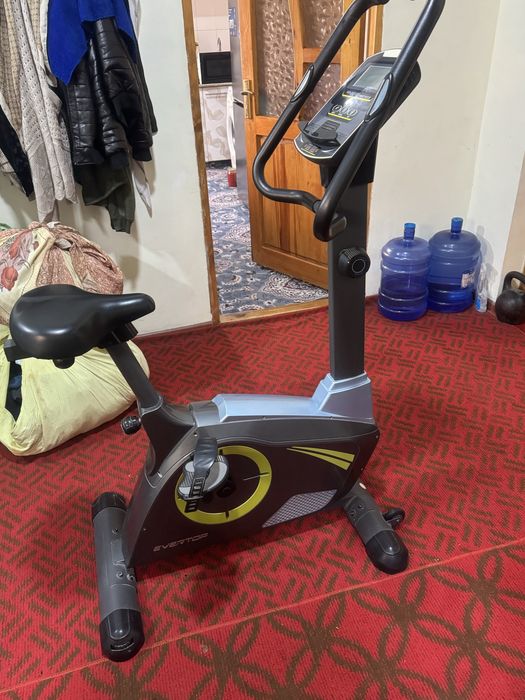 Vela trnajor sotiladi holati yangi hech qeriga hech narsa bolmagan zor