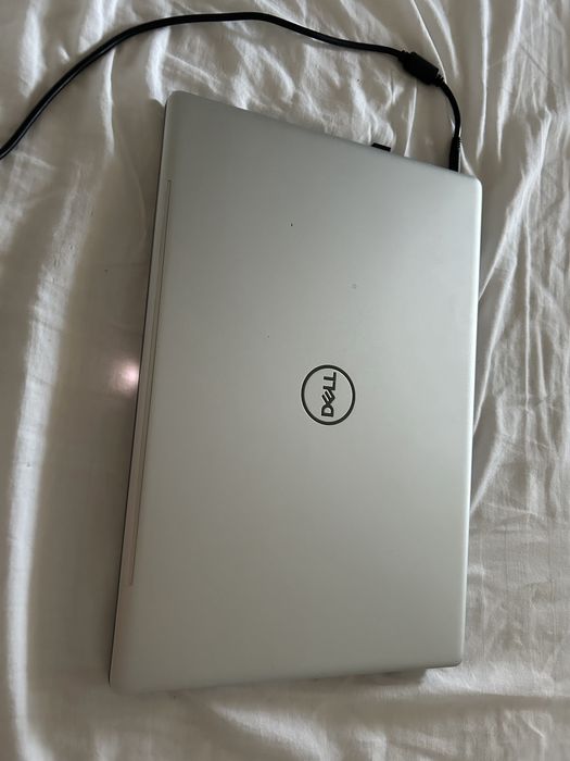 Laptop Dell Inspiron 7570 - i7 8th - 8gb RAM - 500gb SSD