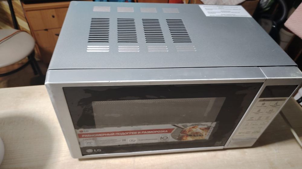Продам микроволновоку в рабочем состоянии