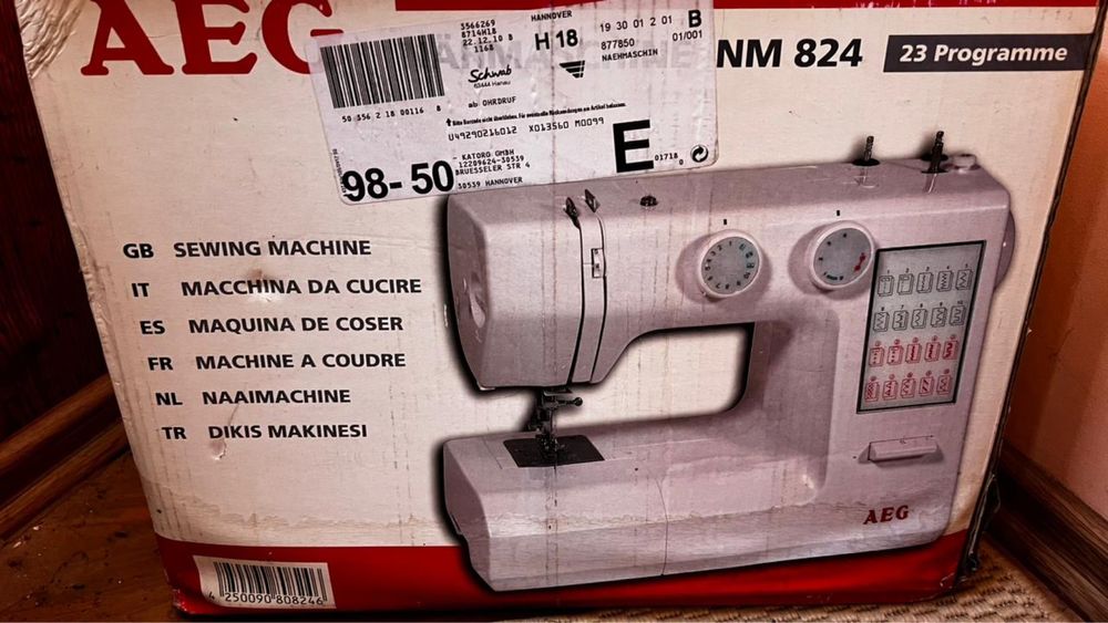 Швейная машинка AEG