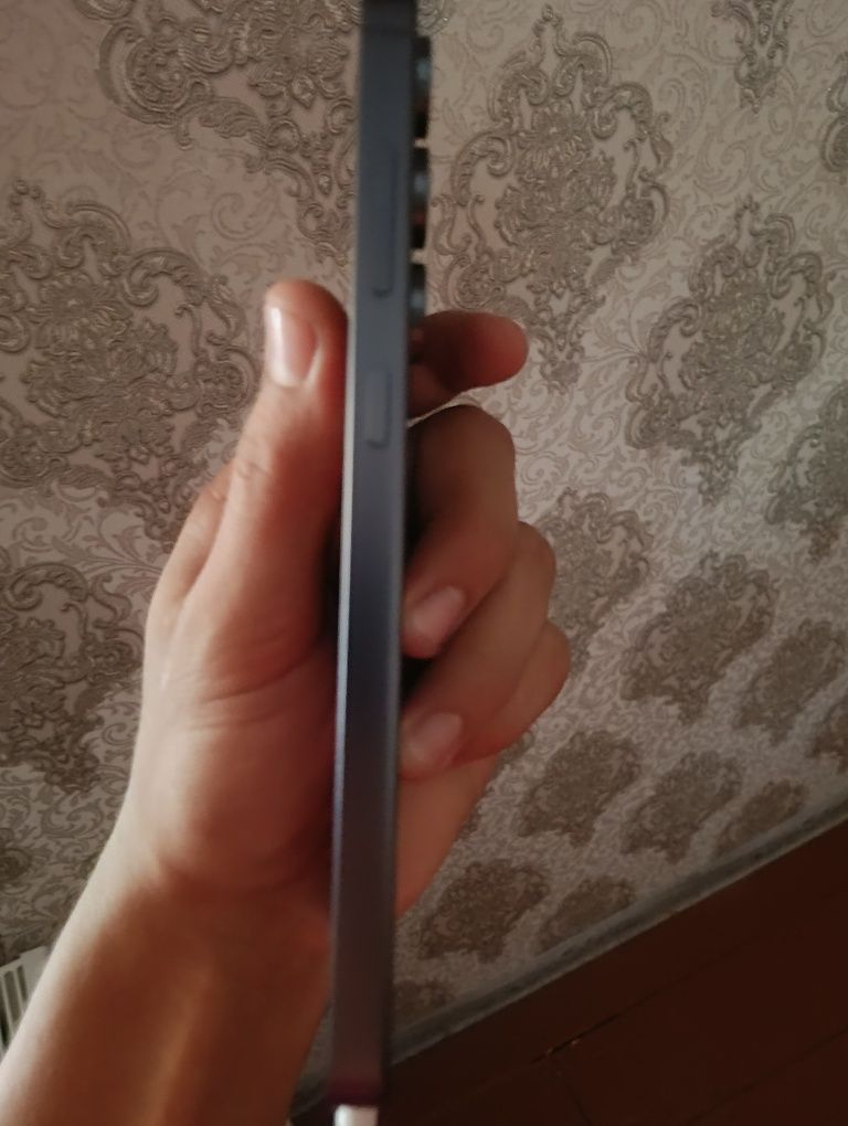 Samsung S 24 fe yangi srochno