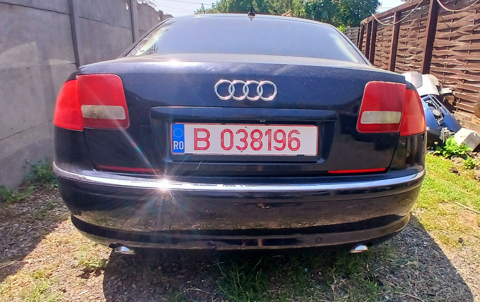 Dezmembrez Audi A8 D3 2003-2009