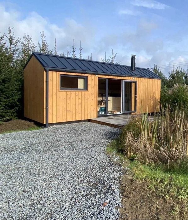 Vand cabane tip casa sau Aframe la super pret