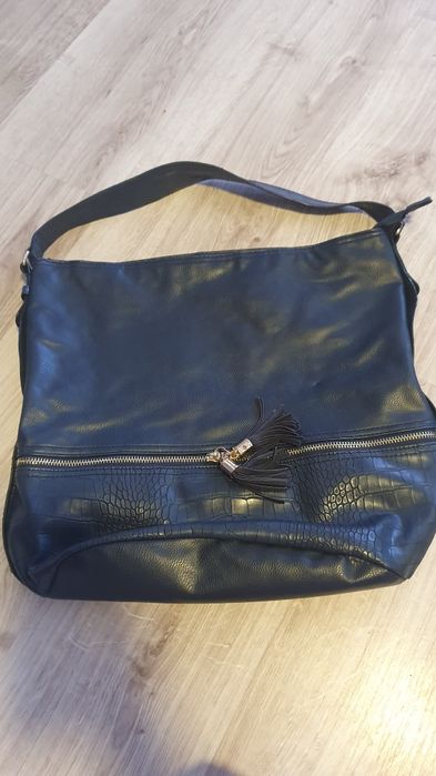 Poseta foarte incapatoare