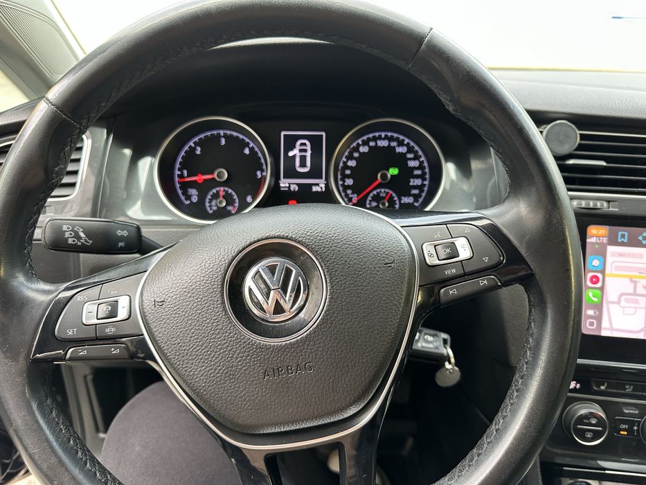 Volkswagen golf 7.5