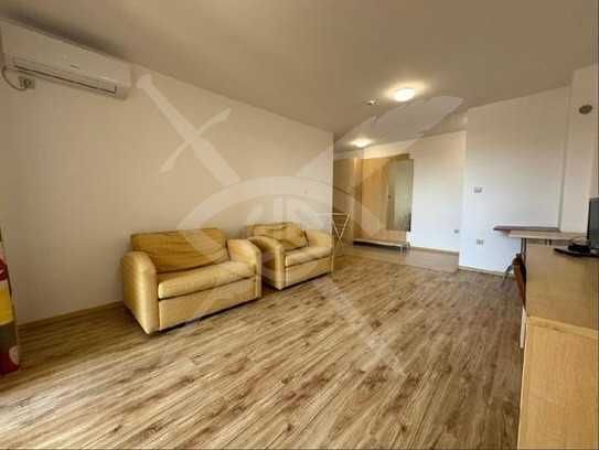 Продава се Двустаен апартамент в к.к. Слънчев бряг - 65 кв.м за 1154 €/кв.м - Снимка #1