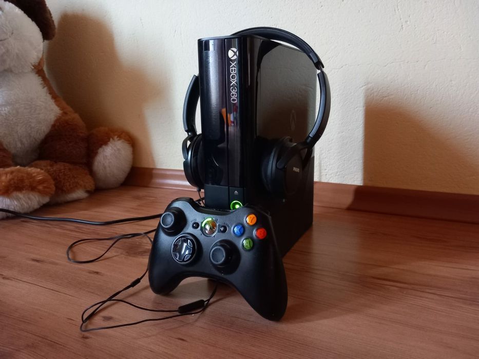 Xbox 360 E, 500GB,2015 година