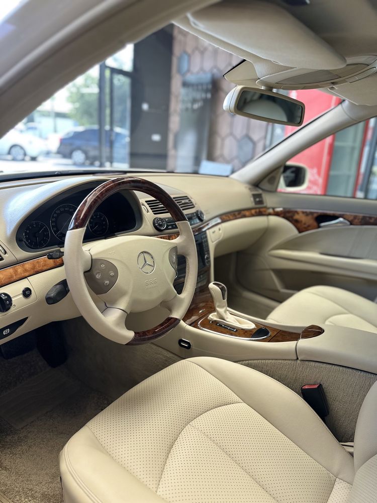 Mersedes benz w211