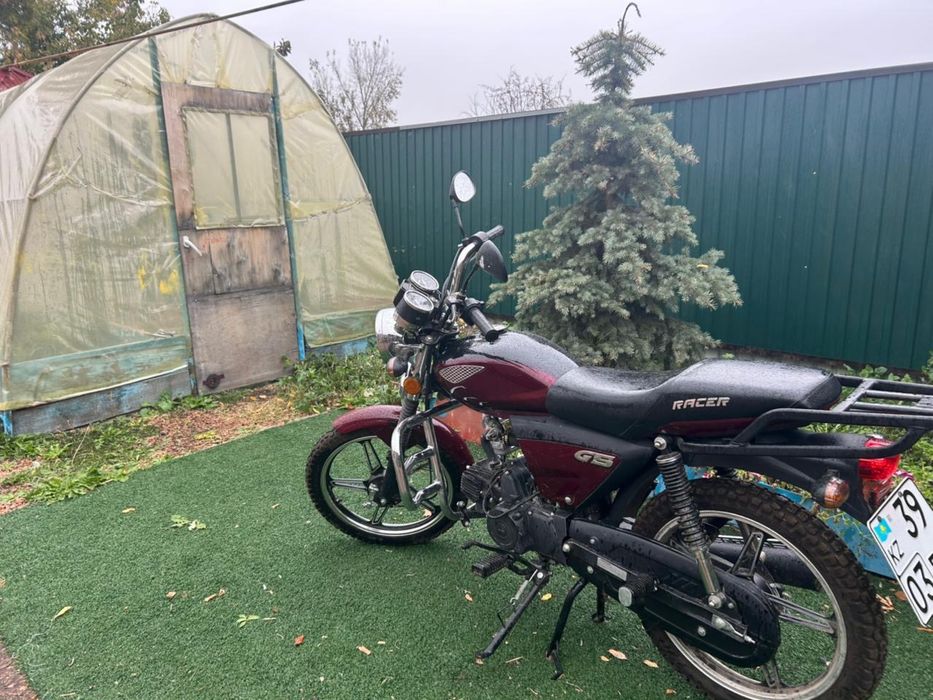 Продам мотоцикл Raser GS 110